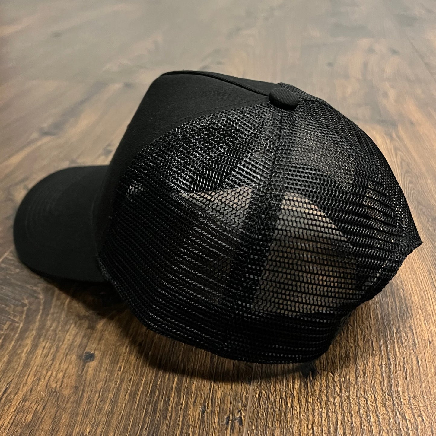 War Clubs Mesh Snapback (Black/Black)